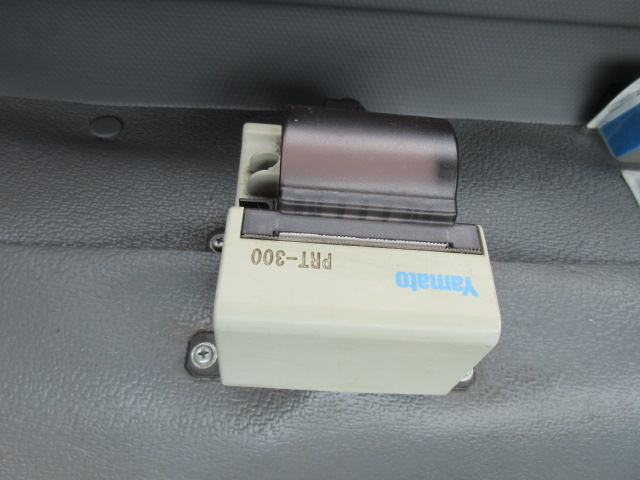 R2 UDコンドル 4tプレス式塵芥車 10.2立米 計量器付き