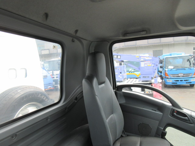 R2 UDコンドル 4tプレス式塵芥車 10.2立米 計量器付き