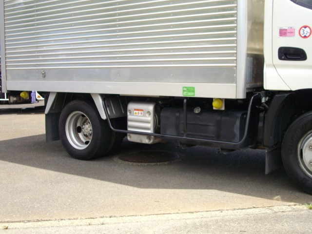 R2 トヨタダイナ 2トンアルミバン