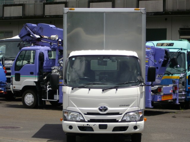 R2 トヨタダイナ 2トンアルミバン