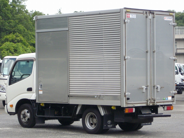 R2 トヨタダイナ 2トンアルミバン