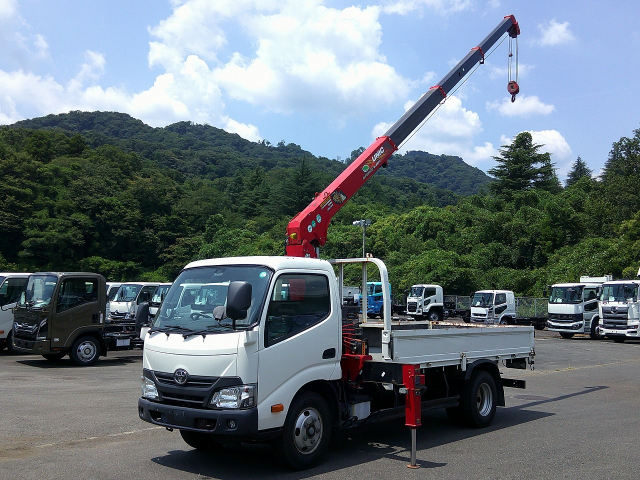 H31 トヨタ ダイナ 2トン クレーン付平ボディ