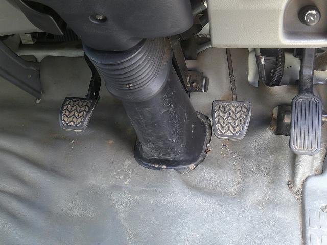 H31 トヨタ ダイナ 2トン クレーン付平ボディ