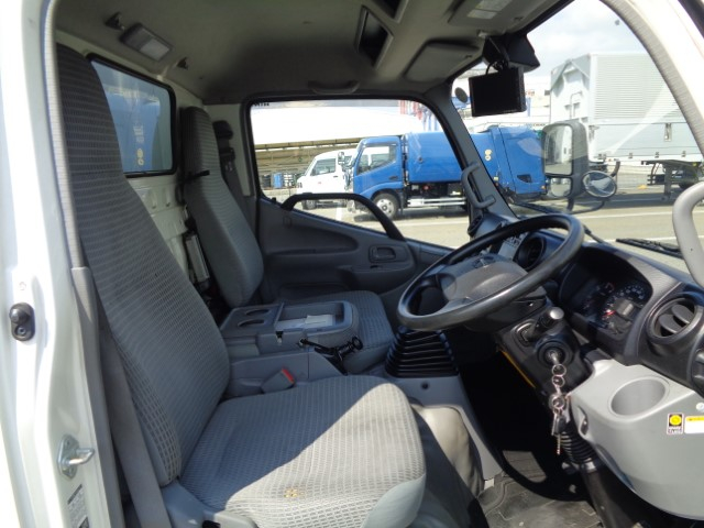 H31 日野デュトロ 2トン冷凍車