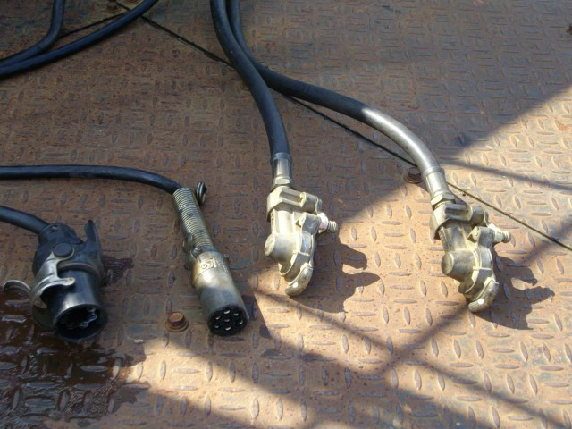 H27 三菱スーパーグレート ツーデフトラクタ