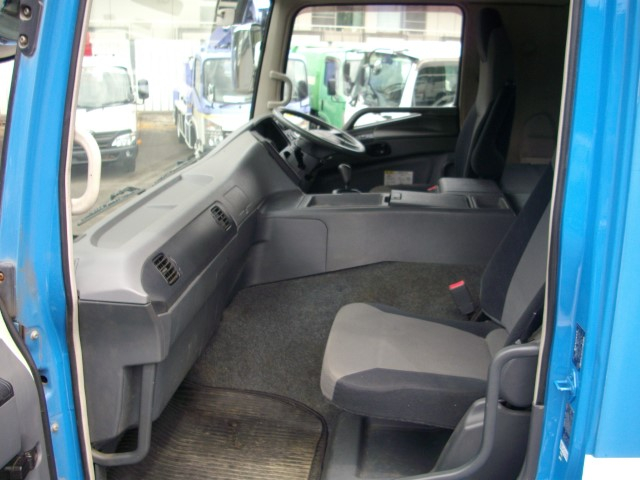 H27 三菱スーパーグレート ツーデフトラクタ