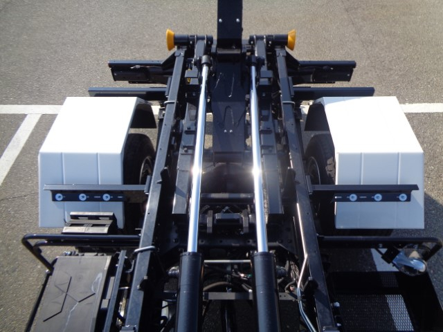 R7 三菱 ファイター 4t フックロール *未使用車*