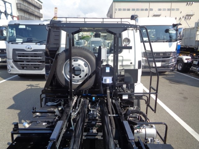 R7 三菱 ファイター 4t フックロール *未使用車*