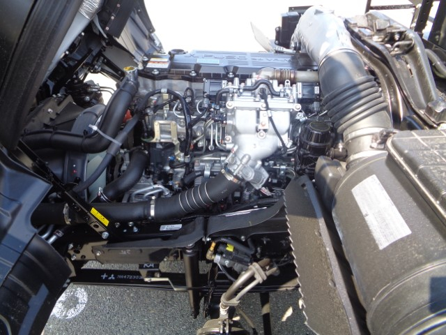 R7 三菱 ファイター 4t フックロール *未使用車*