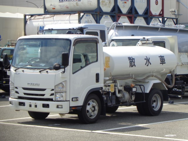 R1 いすゞエルフ 4KL散水車 独立エンジン式