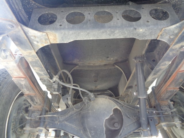 R1 いすゞエルフ 4KL散水車 独立エンジン式