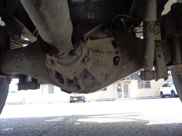 R1 いすゞエルフ 4KL散水車 独立エンジン式