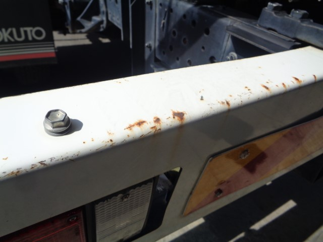 R1 いすゞエルフ 4KL散水車 独立エンジン式