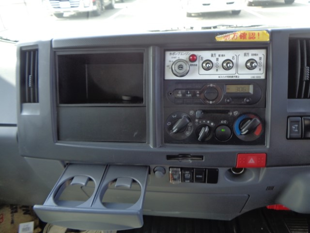 R1 いすゞエルフ 4KL散水車 独立エンジン式