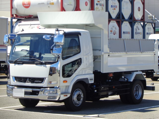 R6 三菱ファイター 中型増t土砂ダンプ 電動コボレーン付き ※未使用車