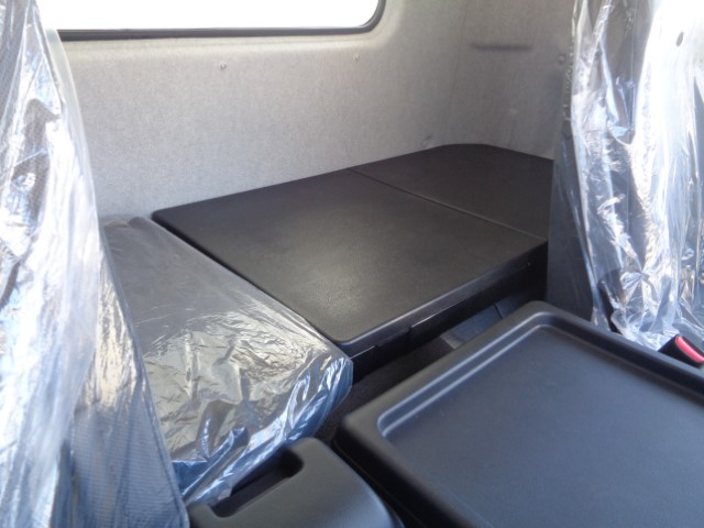 R6 三菱ファイター 中型増t土砂ダンプ 電動コボレーン付き ※未使用車