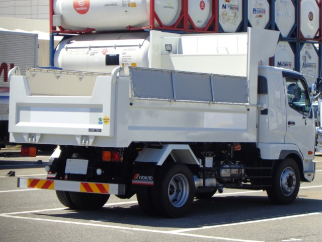 R6 三菱ファイター 中型増t土砂ダンプ 電動コボレーン付き ※未使用車