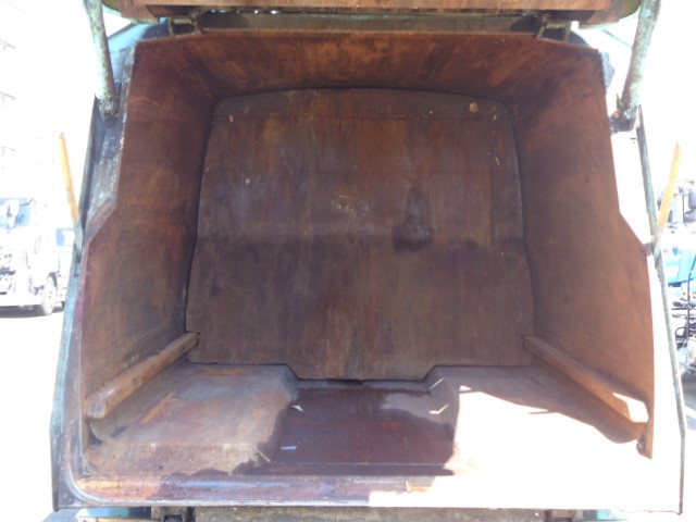 H28 いすゞフォワード 増トンプレス式塵芥車 8.2立米