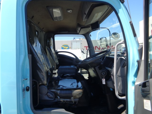 H28 いすゞフォワード 増トンプレス式塵芥車 8.2立米