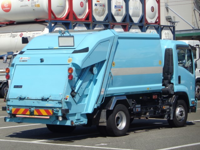 H28 いすゞフォワード 増トンプレス式塵芥車 8.2立米