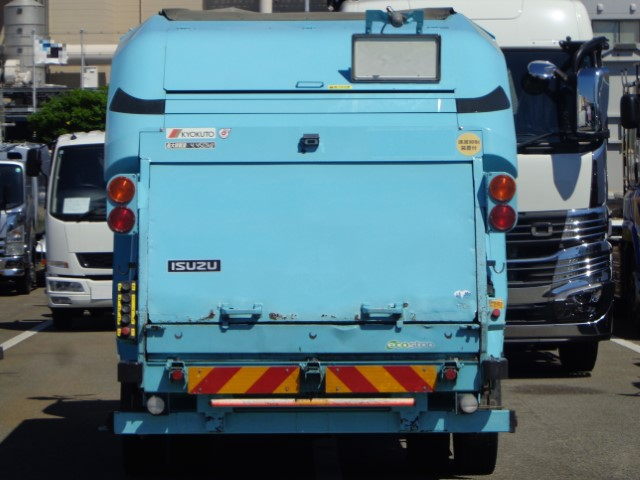 H28 いすゞフォワード 増トンプレス式塵芥車 8.2立米
