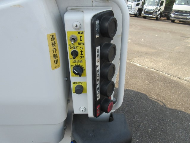 R2 いすゞエルフ 回転式塵芥車 6.9立米 車検切れナンバー付