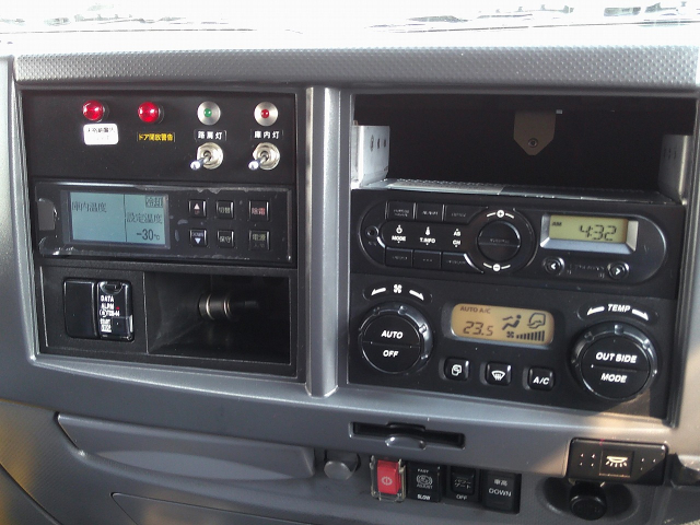 H27 いすゞフォワード 増トン冷凍車4列ジョロダー格納PG