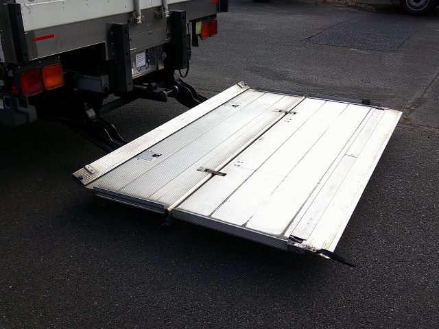 H27 いすゞフォワード 増トン冷凍車4列ジョロダー格納PG