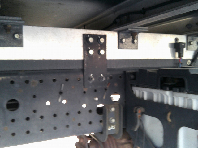 H27 いすゞフォワード 増トン冷凍車4列ジョロダー格納PG