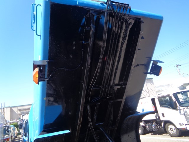H29 いすゞフォワード 回転式塵芥車8.0立米 反転装置付き