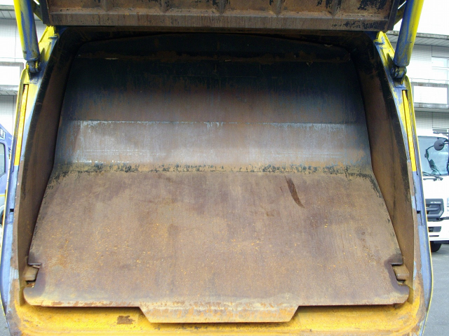 H23 いすゞ エルフ 2トンプレス式塵芥車4.2立米