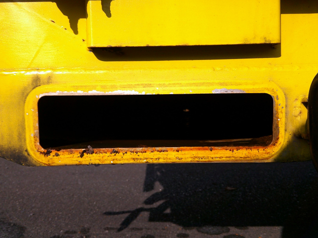 H23 いすゞ エルフ 2トンプレス式塵芥車4.2立米