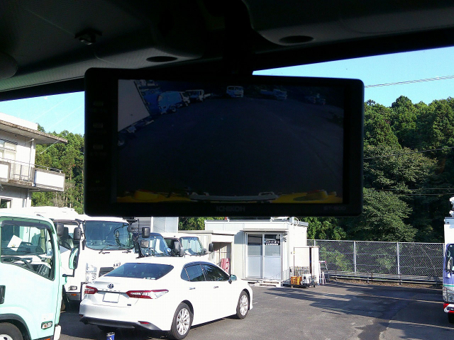 H23 いすゞ エルフ 2トンプレス式塵芥車4.2立米