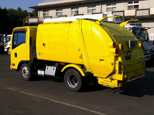 H23 いすゞ エルフ 2トンプレス式塵芥車4.2立米