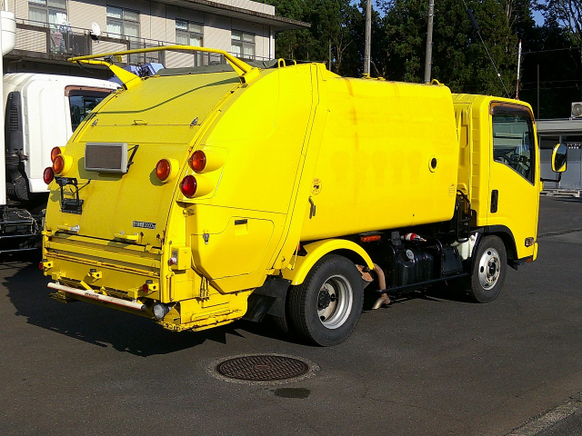 H23 いすゞ エルフ 2トンプレス式塵芥車4.2立米