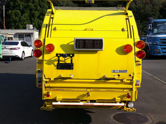 H23 いすゞ エルフ 2トンプレス式塵芥車4.2立米