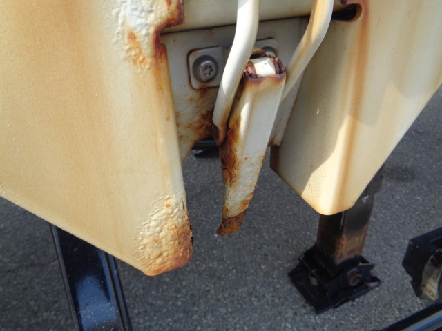 R2 トレクス製 3軸ウイングセミトレーラー リフトアクスル付