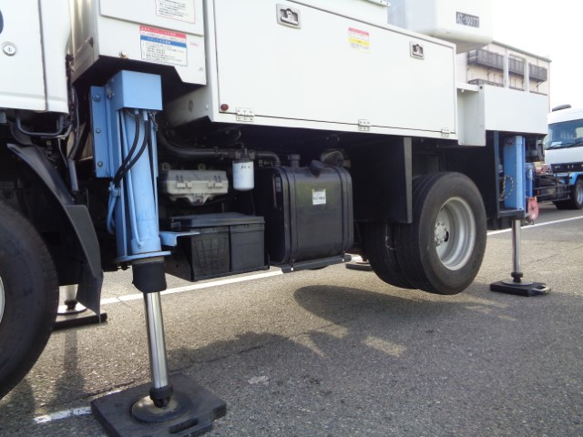 H19 いすゞエルフ 高所作業車 タダノ製