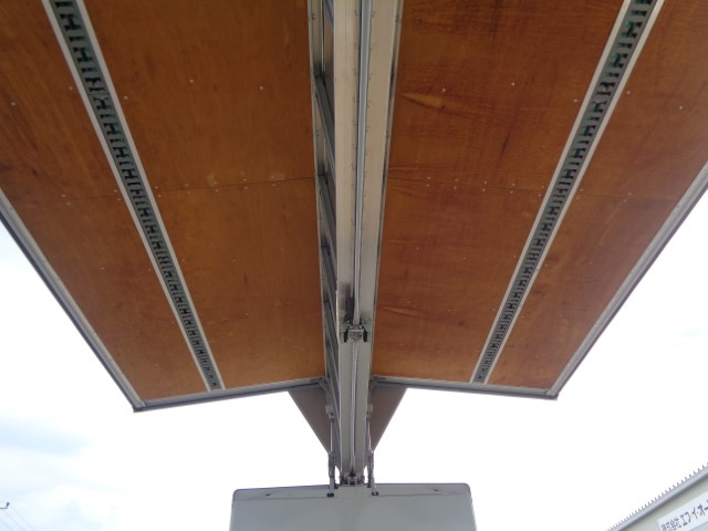 H30 キャンター パブコ製アルミウイング