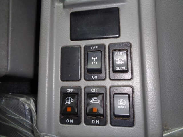 H29 UDトラックス トレクス製増々トンアルミウイング