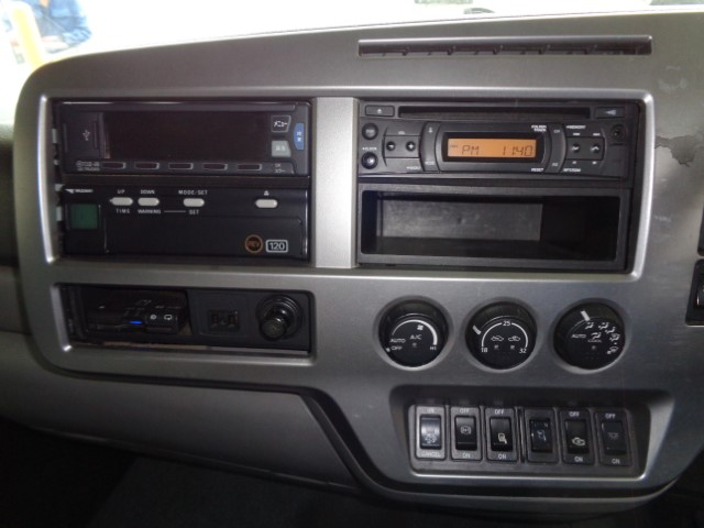 H29 UDトラックス トレクス製増々トンアルミウイング