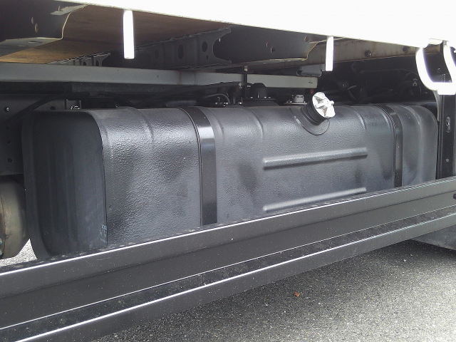 R4 日野 デュトロ 3t セミロング平ボディ