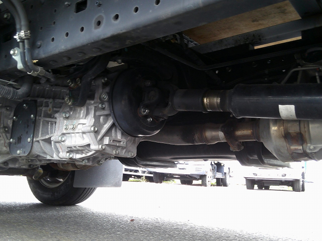 R4 日野 デュトロ 3t セミロング平ボディ