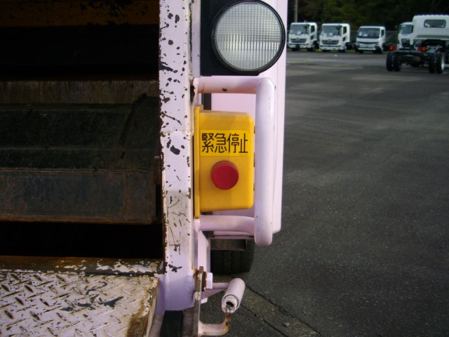 H29 いすゞエルフ 回転式塵芥車4.1立米 ※状態表準備中